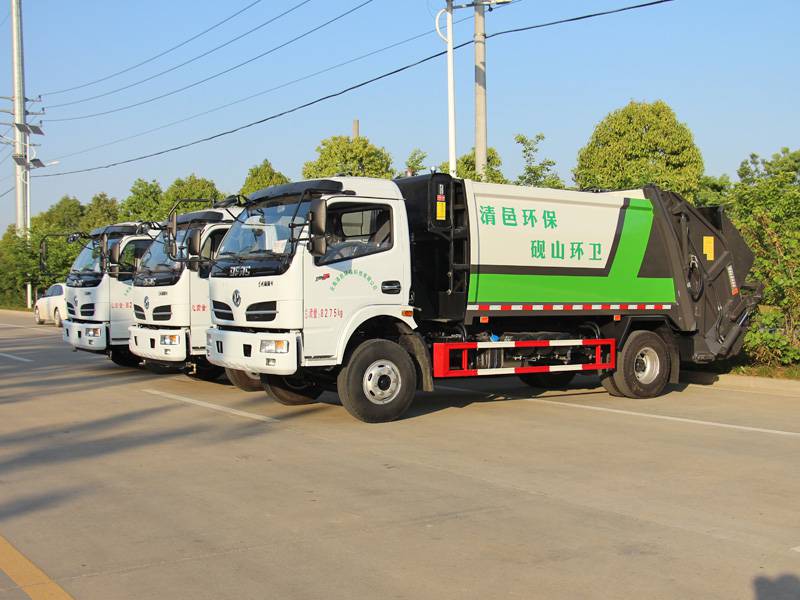 压缩垃圾车