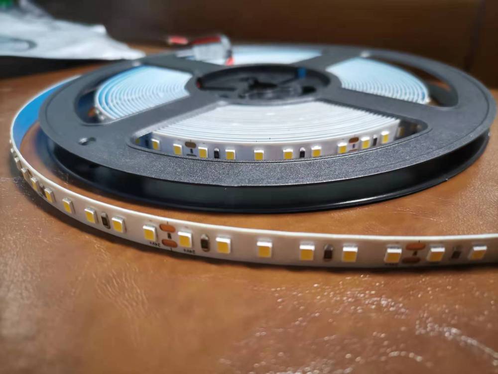 三雄极光照明河南总代理银河系列pak544311低压软灯带pak544310pak