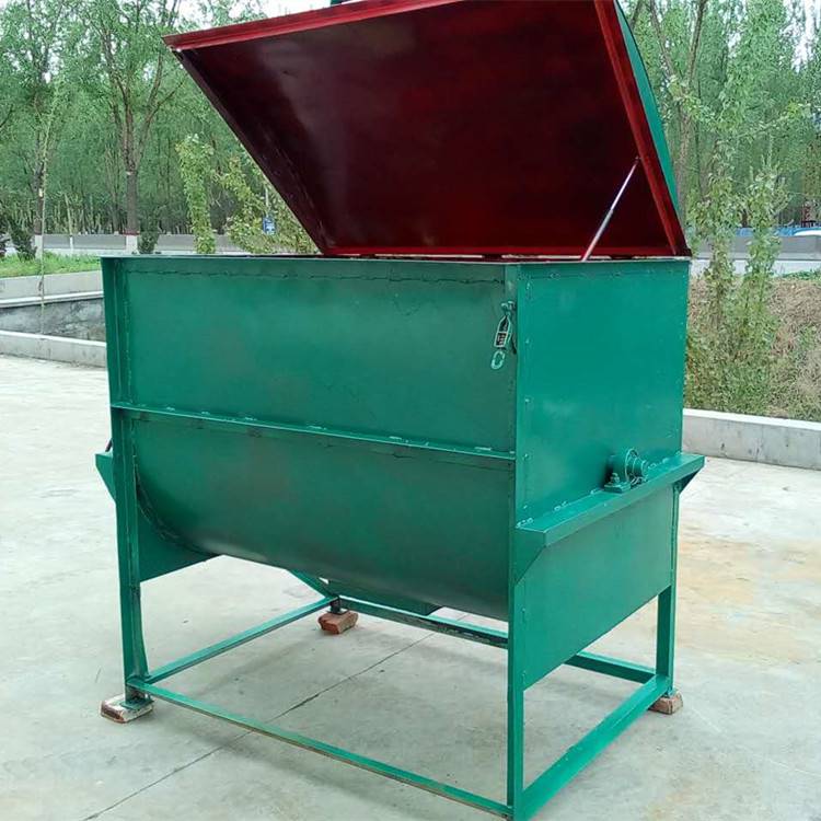 现做卧式饲料搅拌机小型饲养场搅拌机带减速机拌草机