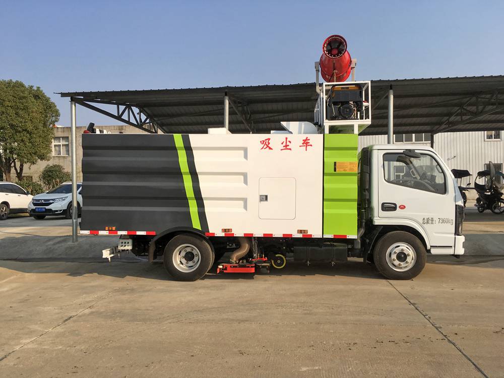 吸尘车