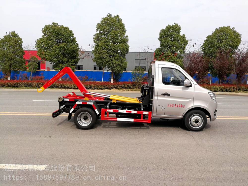 重汽25噸小型勾臂車建筑垃圾鉤臂車生產廠報價