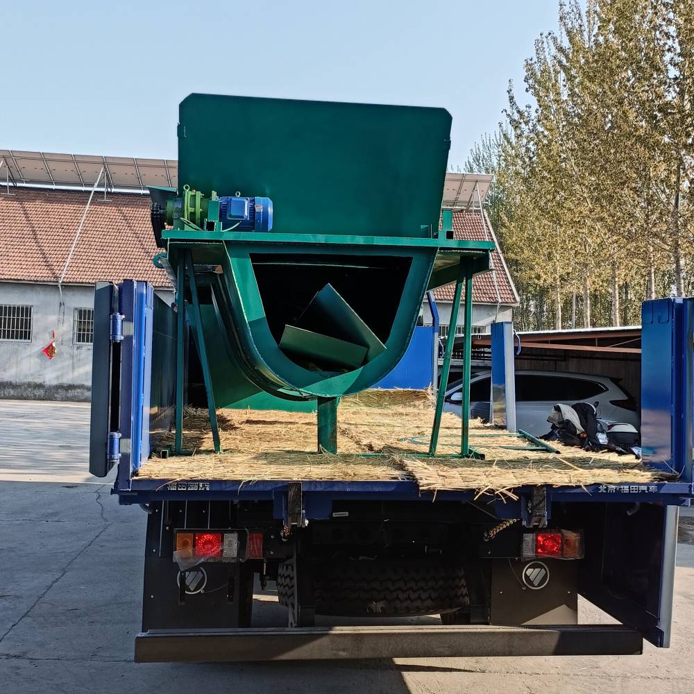 蝶形水渠浇筑滑模机 简易水渠成型机 矩形水渠衬砌成型机