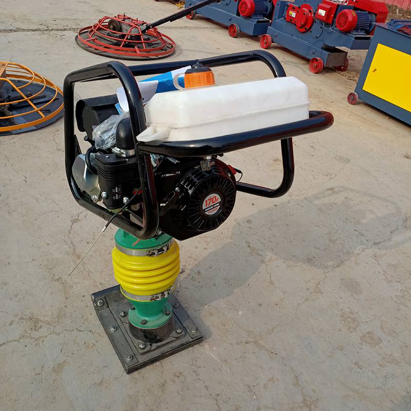 手扶式地面冲击夯厂家久恒汽油式地面打夯机建筑地基夯实机