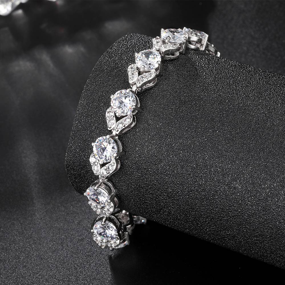 首页广州卡诗曼五金首饰有限公司,位于中国规模的番禺珠宝生产基地