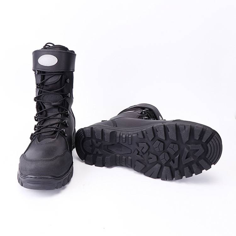 19式森林消防靴户外抢险救援作战靴消防演练防火防酸碱防护靴