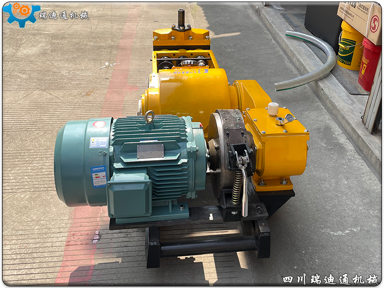 黑旋风三缸高压注浆泵灌浆机