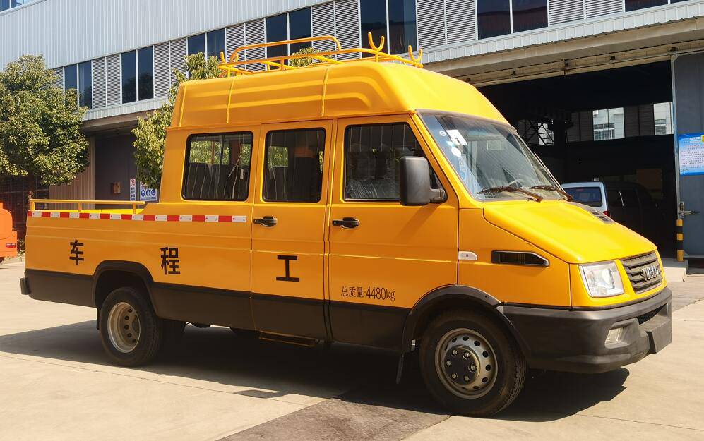 6-9座工程抢险车 电力检测车;依维柯燃气救险车 供水抢修车 电力抢险
