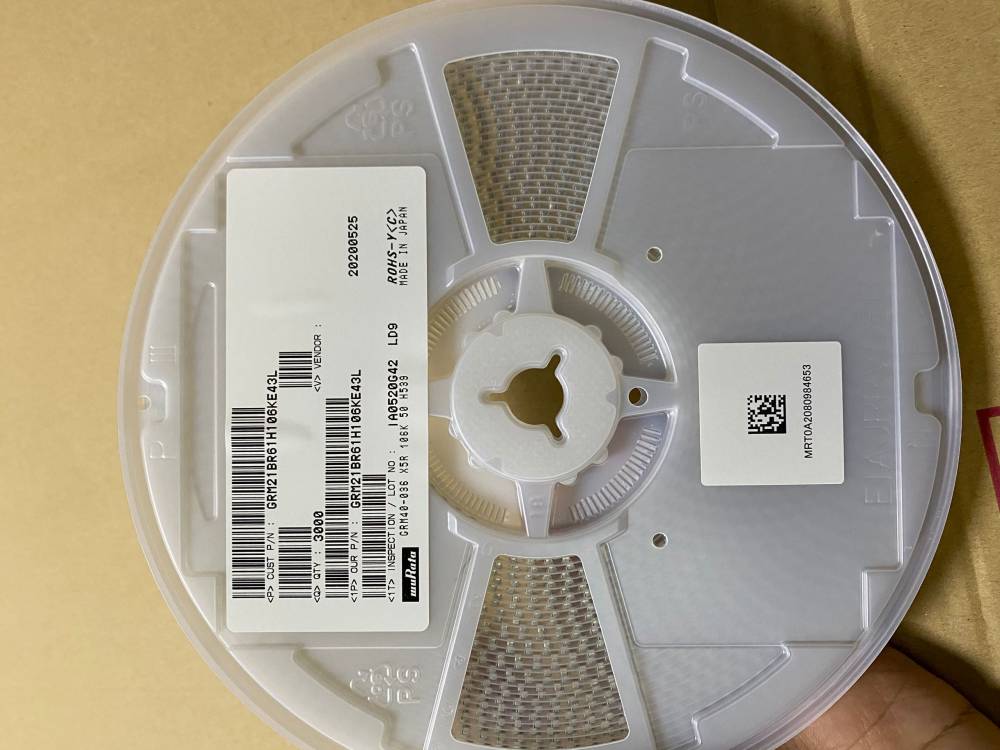 村田高压贴片电容grm31br73a472kw01l1206x7r1kv47nf10