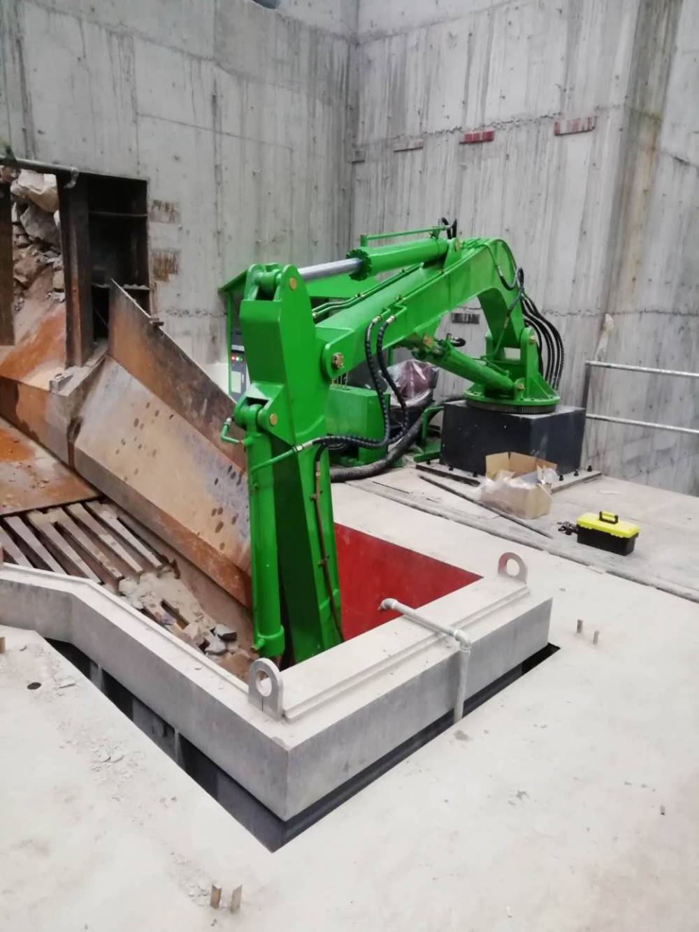 矿用固定式液压破碎锤全工机械定制工业矿山破碎机