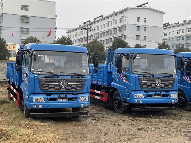 东风教练大王天锦vr国六9米教练车b2驾校考试车