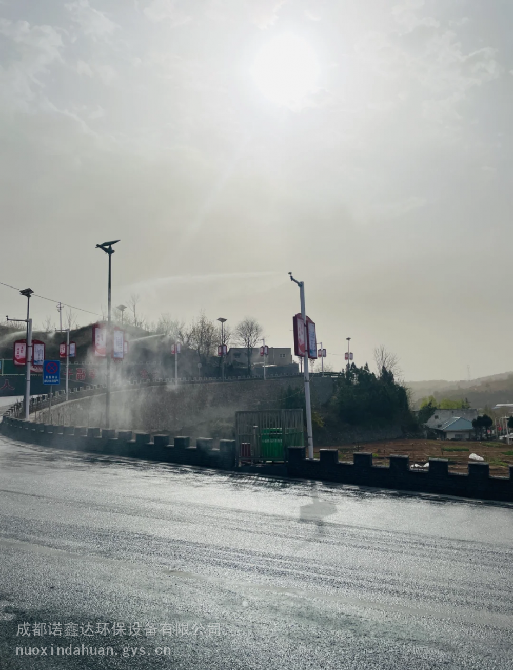 昆明工地雾桩降尘NXD工地立柱喷淋降尘供应商