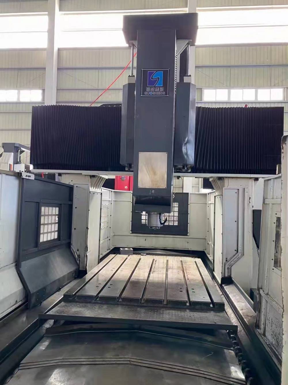 转让二手国盛gmf2018龙门加工中心