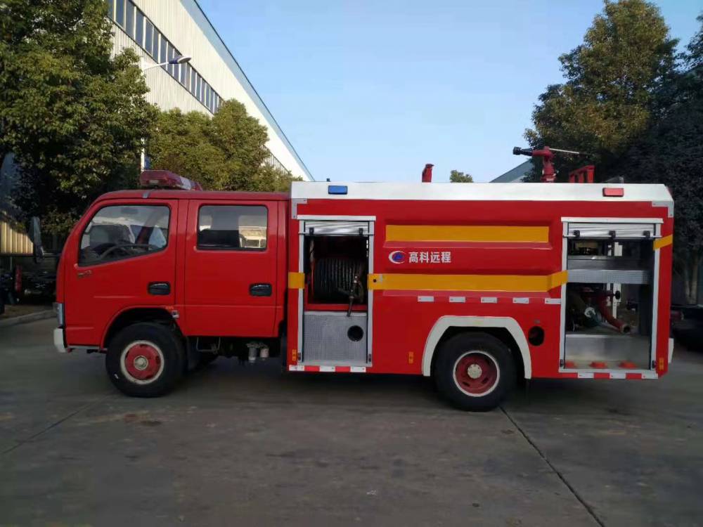 供應宣傳消防車舉高噴射消防車登高平臺消防車登高平臺消防車價格