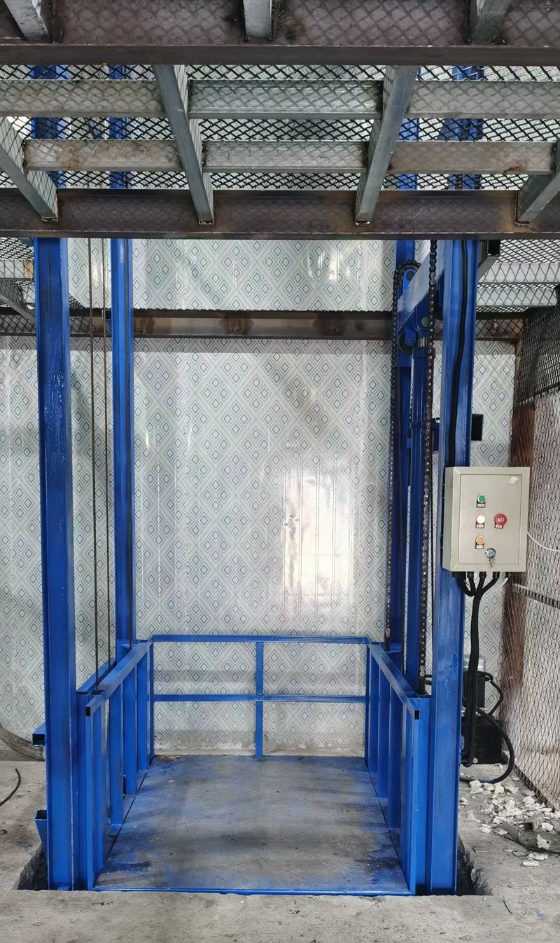 固定式升降货梯厂房液压升降货梯2吨货物升降平台