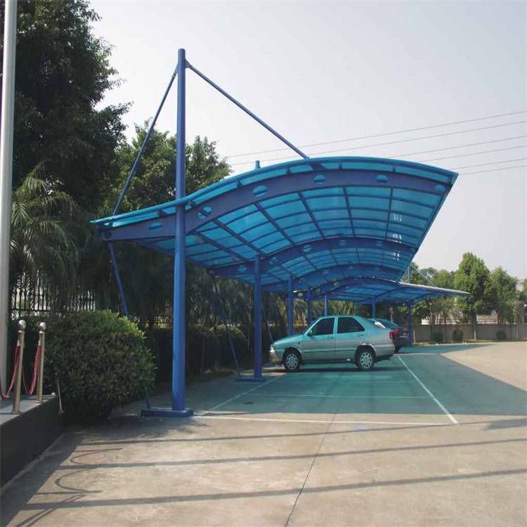 遂宁大型停车场停车棚公共停车场遮雨棚耐力板停车棚安装