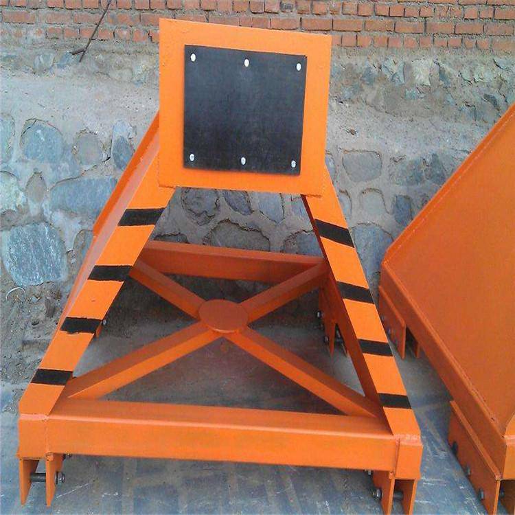 铁路挡车器铁路用chd型铁路用有轨列车挡车器