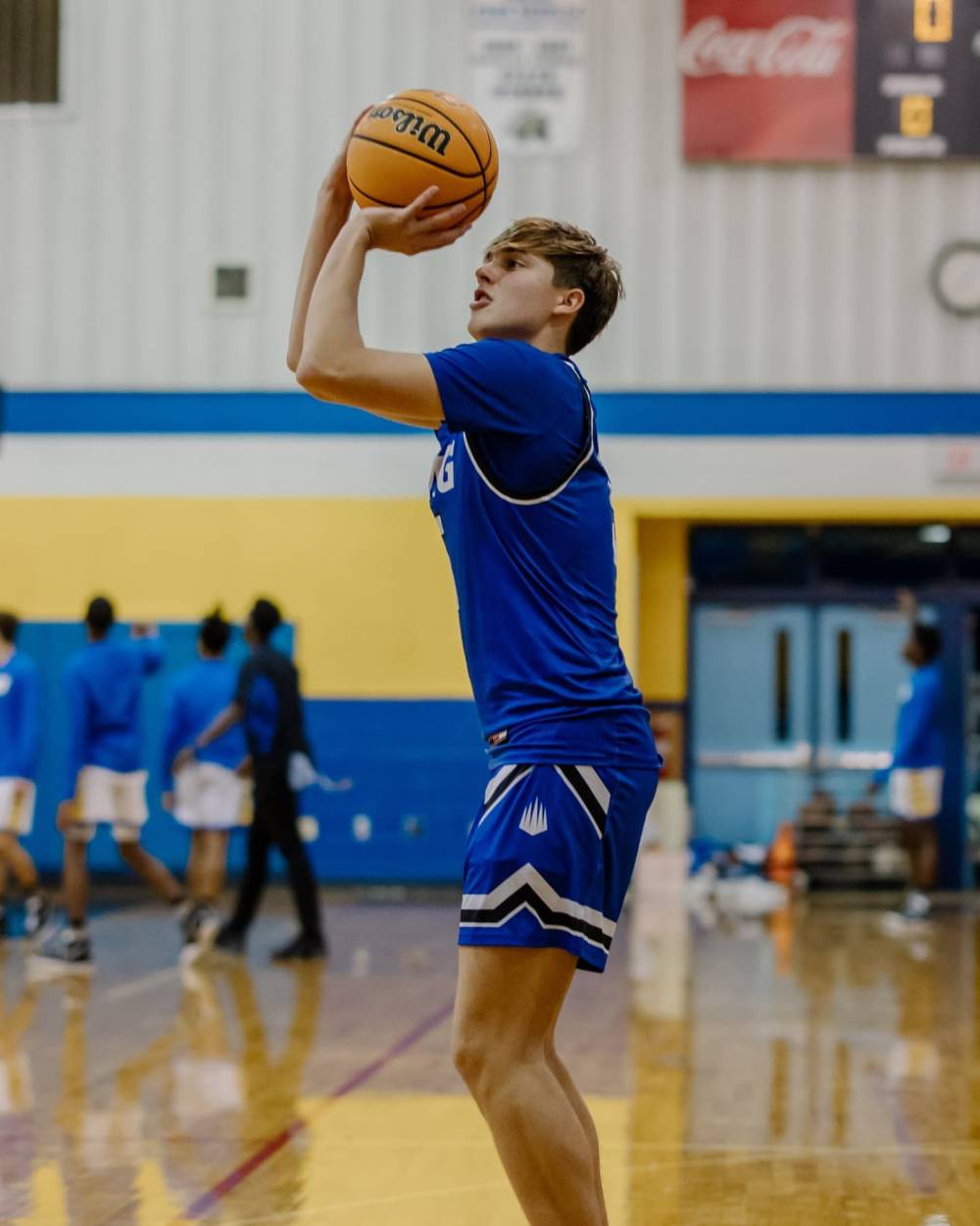 篮球服套装男定z学生比赛训练队服美式复古国潮窄肩球衣背心订z