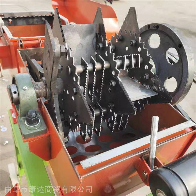 【玉米秸秆铡草机 农用秸秆铡草机 ***大型秸秆铡草机品质优越】价格