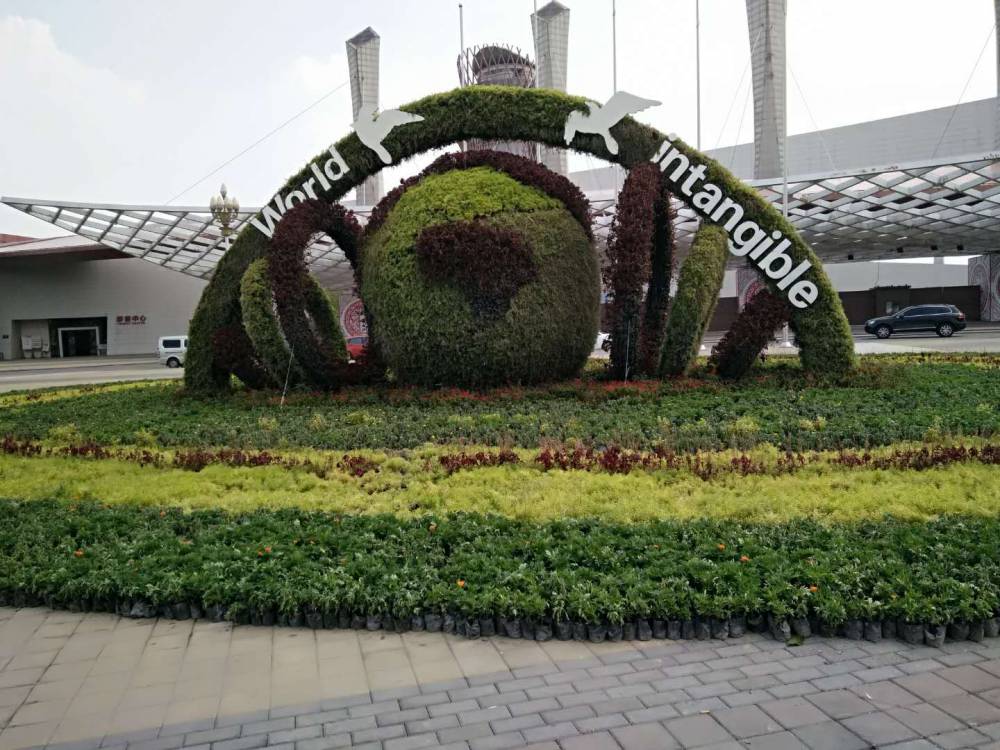 四川南充气派的节庆花雕真植物绿雕生产厂家