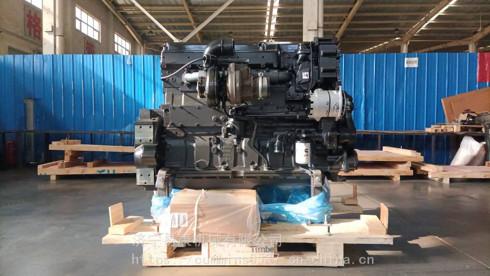阿特拉斯mt42矿卡发动机qsx15c520康明斯x15发动机图片