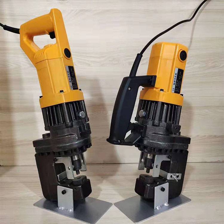 程煤钢板冲孔机20型钢板冲孔机液压冲孔机