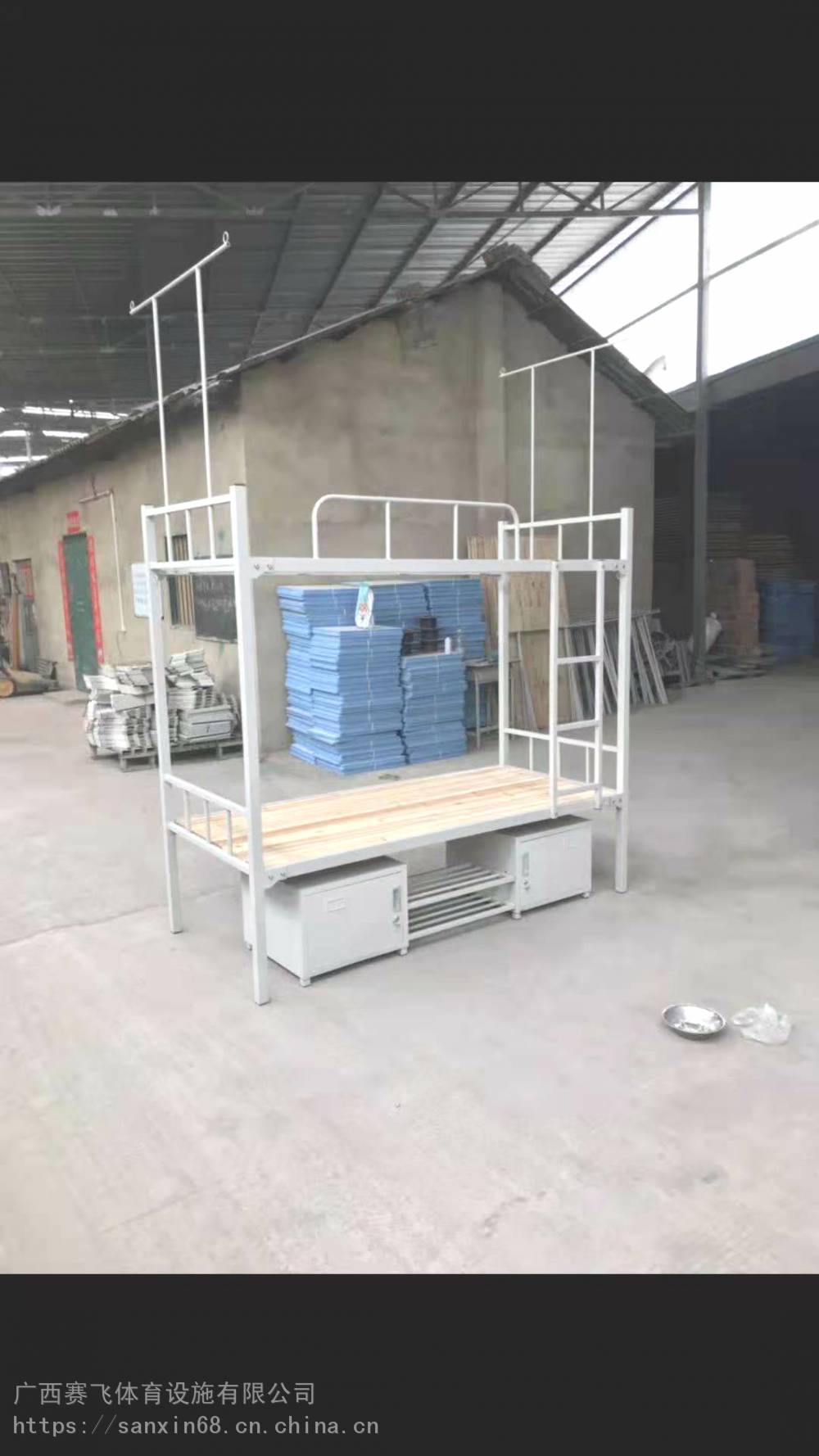 上下铺铁架床出售哪里买|公寓床尺寸