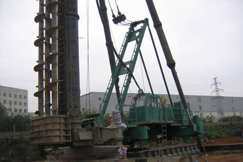 云南三轴搅拌桩施工云南三轴钻机施工