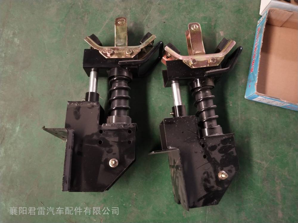 原厂湖北大运锐胜前减震器总成 大运致胜后减振器总成销售