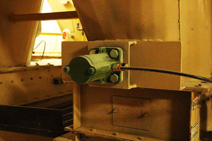 空气锤vm活塞振动器外部式气动振动器直线型美国clevelan