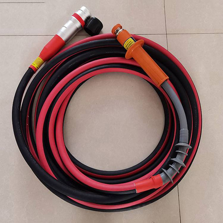 不停电作业旁路电缆旁路开关连接电缆耐弯曲柔性引下电缆