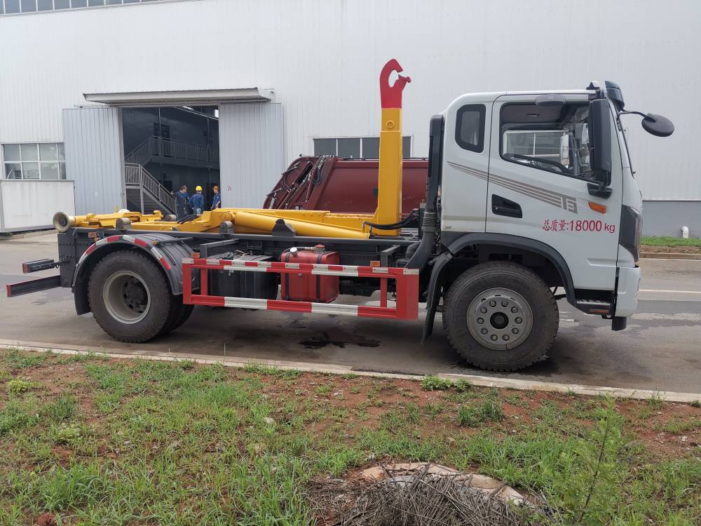 【东风华神t3中型勾臂垃圾车 12方车厢可卸式垃圾车】价格_厂家