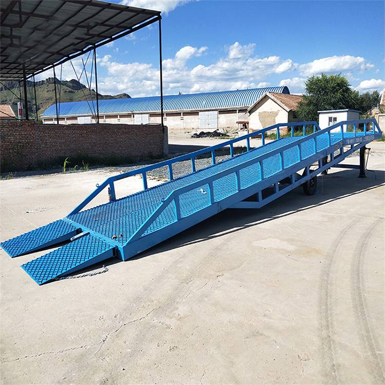 湖州10吨移动式登车桥手摇升降登车桥集装箱装车用桥图片