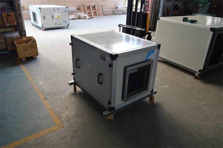 【骏安达中央空调***生产水冷吊顶风柜机组***量多