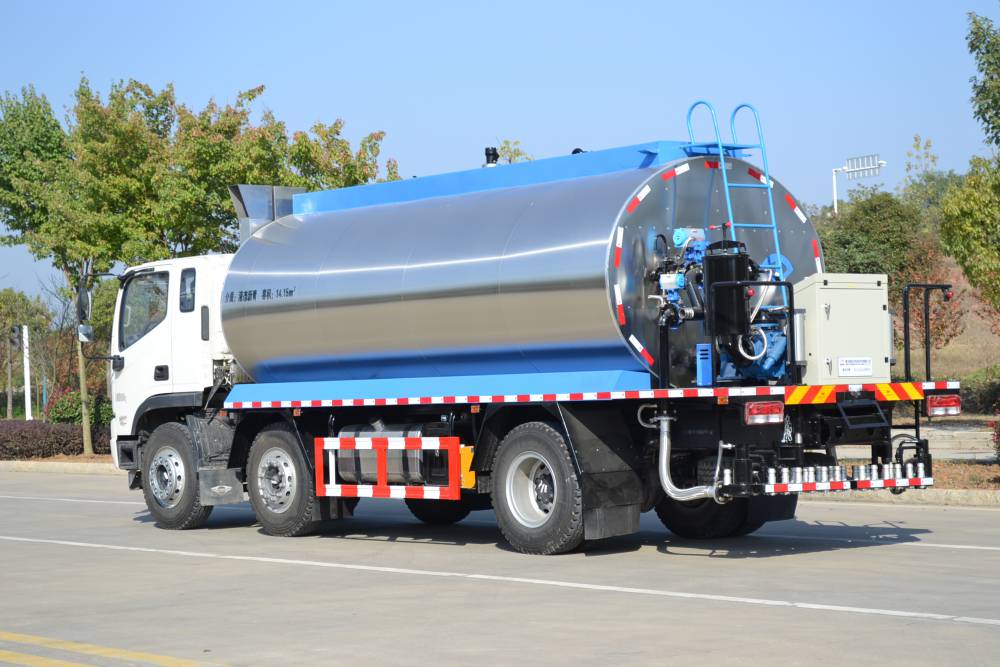 沥青洒布车系列报价沥青洒布车系列厂家就选同兴专汽力气ing洒