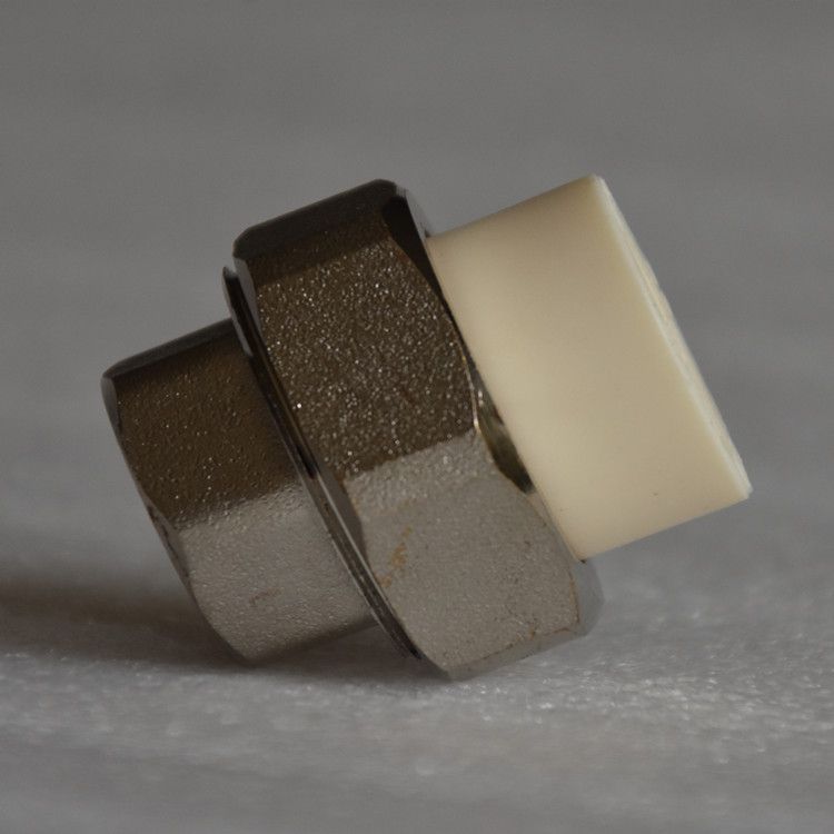 pb管件铝衬塑内牙活接图片