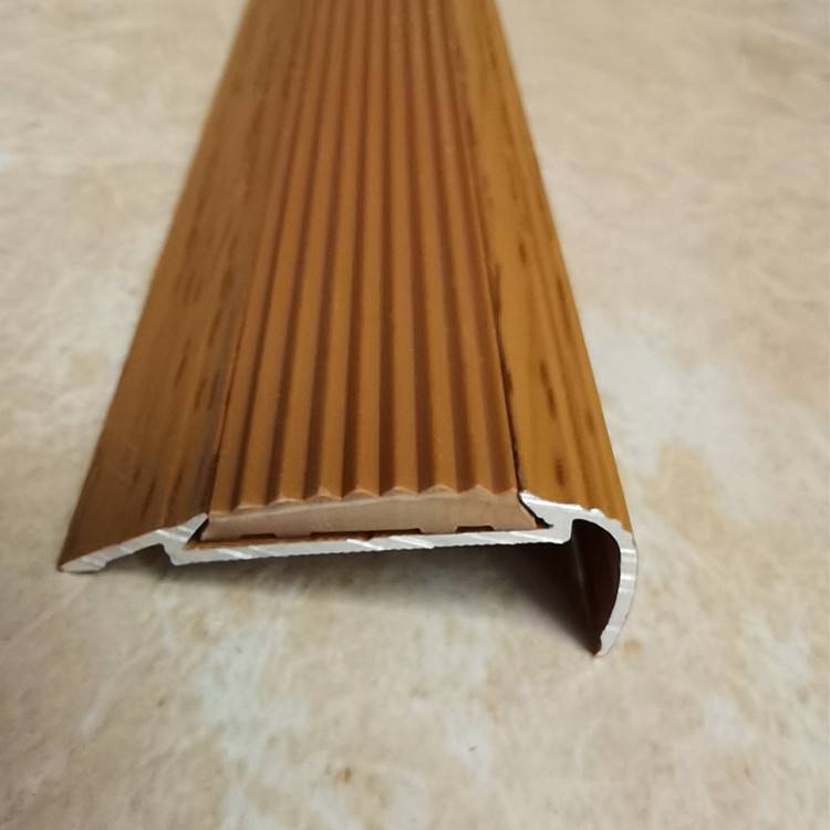 木纹色铝合金地板收边条锐辉弧形楼梯包角l35台阶防滑条图片查看详情