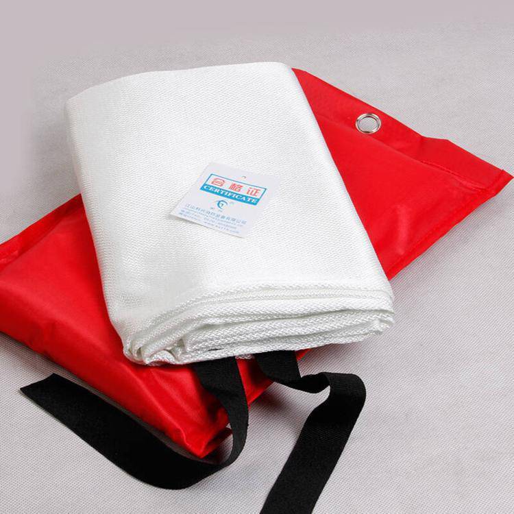 防火毯灭火毯阻燃毯玻璃纤维消防器材应急救生逃生厨房酒店家用