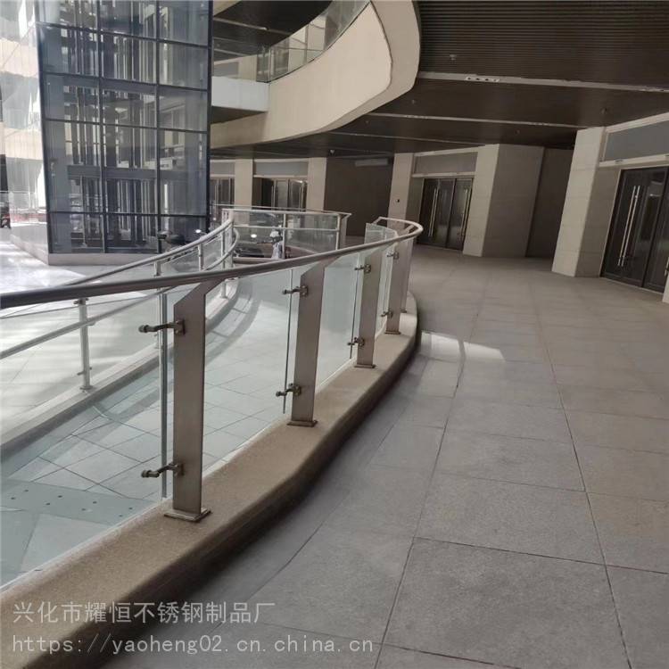 马路隔离防护 不锈钢玻璃立柱 316不锈钢栏杆 精品抛光