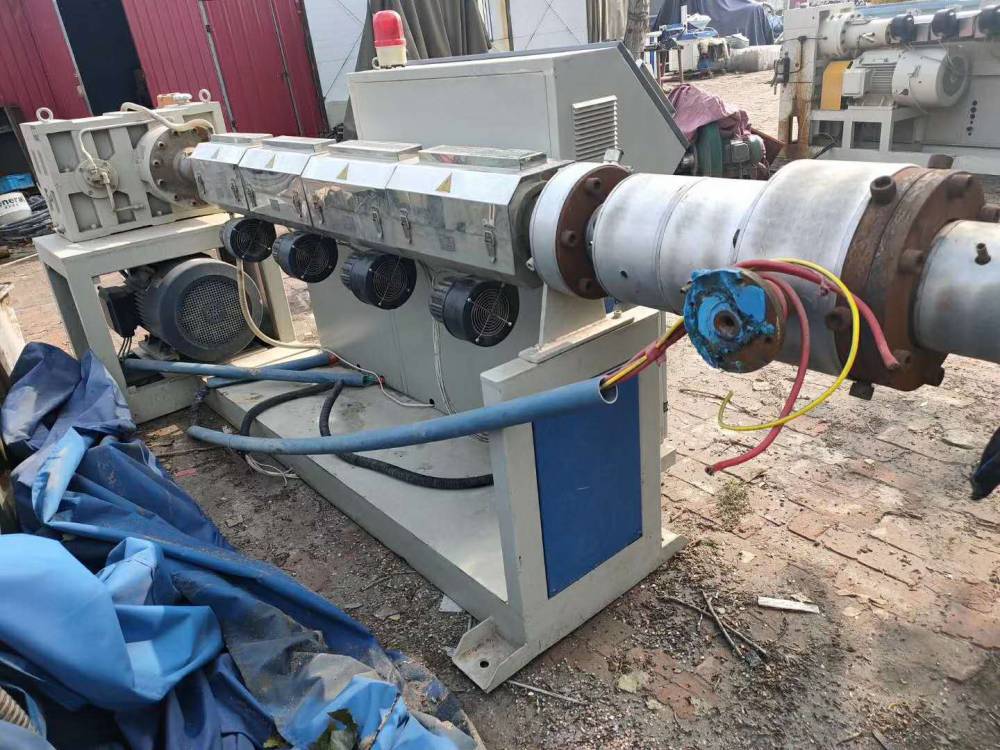 大量购置二手山东凯德807565单螺杆挤出机闲置不用处理挤出机
