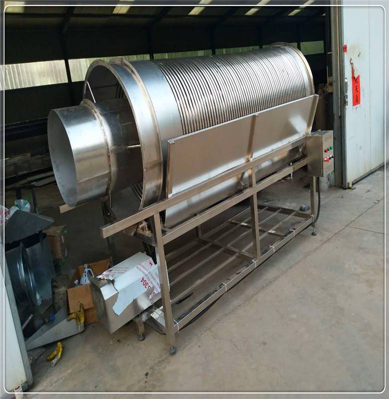 哪有下龙虾筛选机生产麻辣小龙虾成套设备