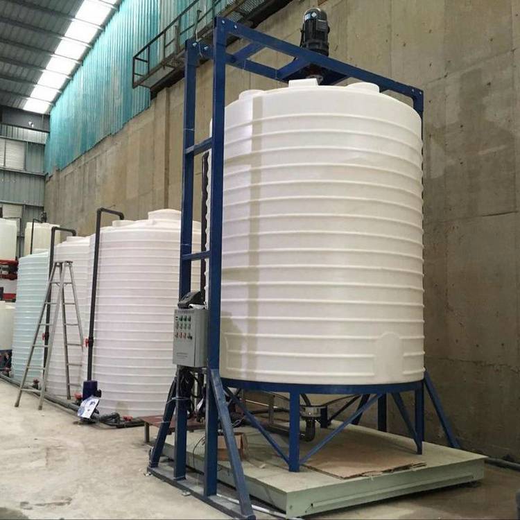 福 建5立方8吨PE水箱 塑料防腐储罐 10m3耐酸碱化工贮槽 聚乙烯废水桶