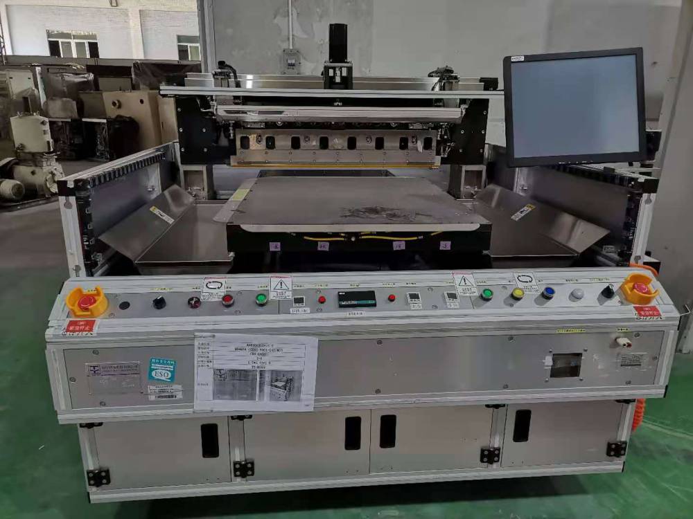 转让二手9成新台湾田宇bs900玻璃裂片机异形切割机