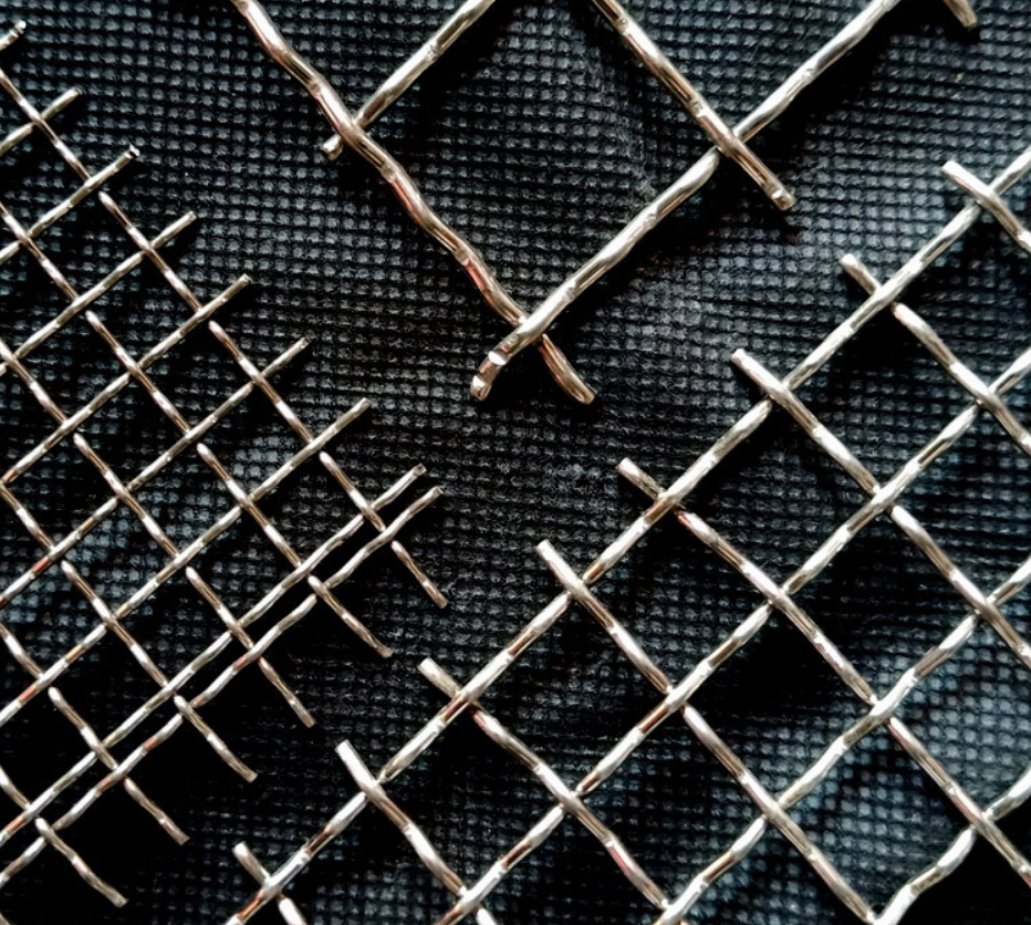 编织轧花网65锰钢过滤筛网片黑白钢轧花网不生锈养殖钢丝网厂家