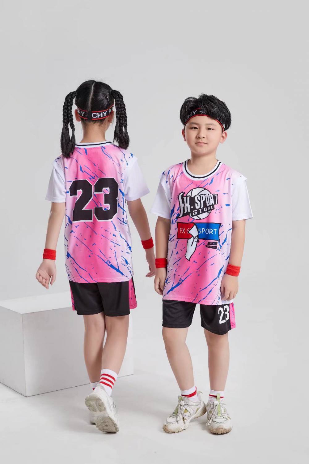 团购儿童假两件短袖球服男女速干球衣幼儿园学生篮球服套装印字号