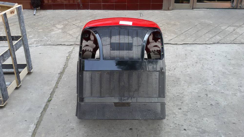 原厂一拖东方红lx1000拖拉机前机罩及其他原厂配件