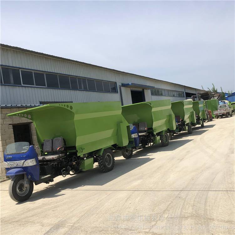 加工养牛场撒料车 全自动三轮投喂车