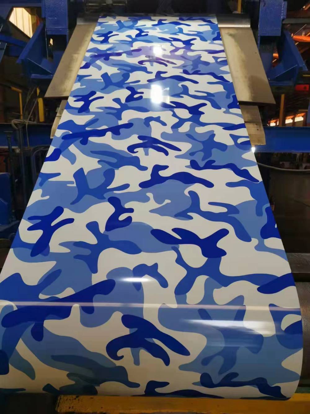 三色迷彩印花彩钢板彩涂卷