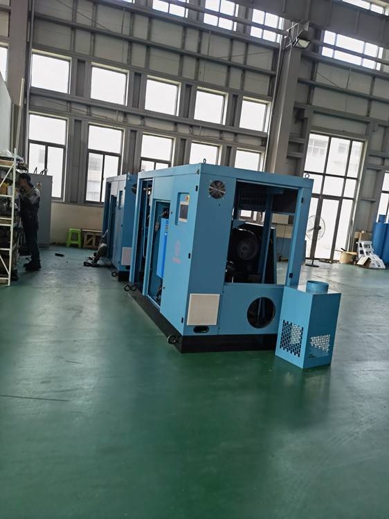 扭叶螺旋风机章丘双源公司生产节能降噪罗茨风机图片