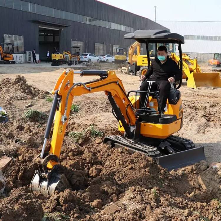 先導式挖掘機價格無尾小型挖掘機15型履帶挖掘機小鉤機