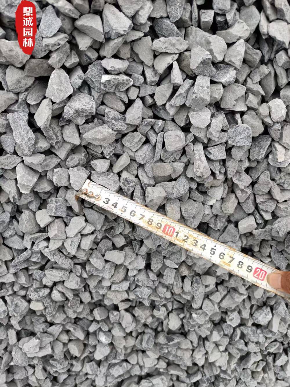 灰色石子厂家供应 浅灰色细砾砂砾石